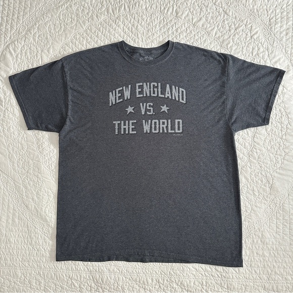 Chowdaheadz New England vs The World Patriots Gray Graphic T-Shirt 2XL - Picture 7 of 7